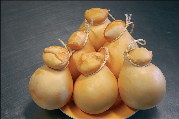 caciocavallo-affumicato